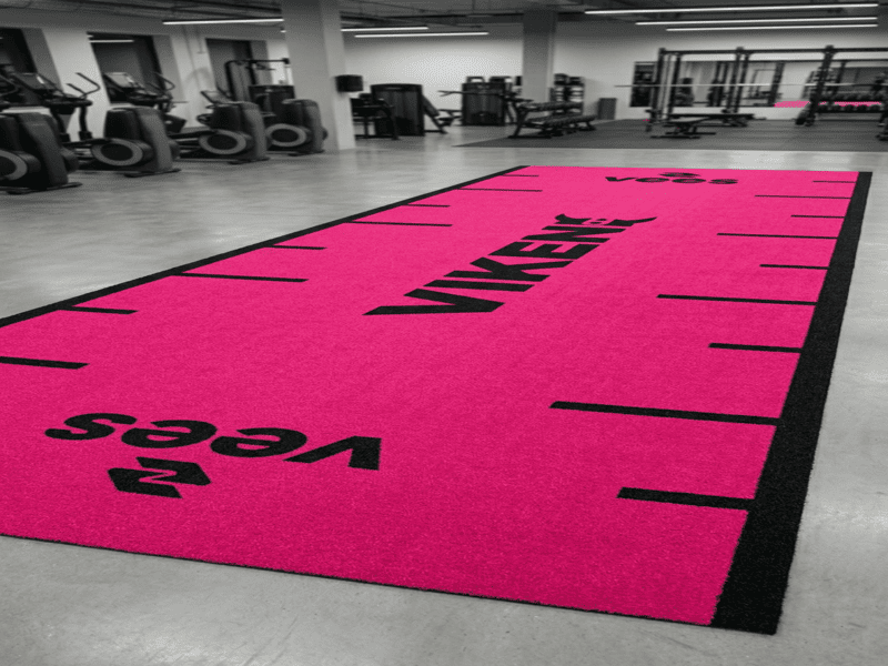 fixing turf with a carpet kicker